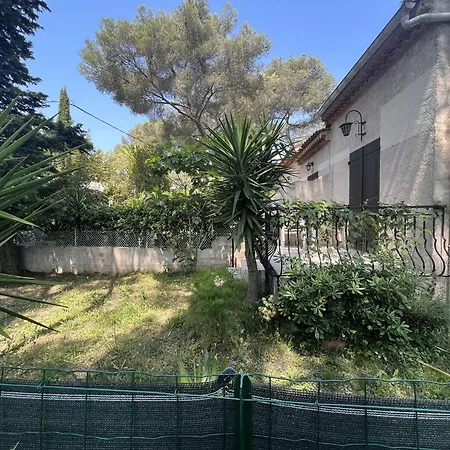 Avec Jardin, Parking Et Clim - Fr-1-226a-182 Appartamento Saint-Raphaël